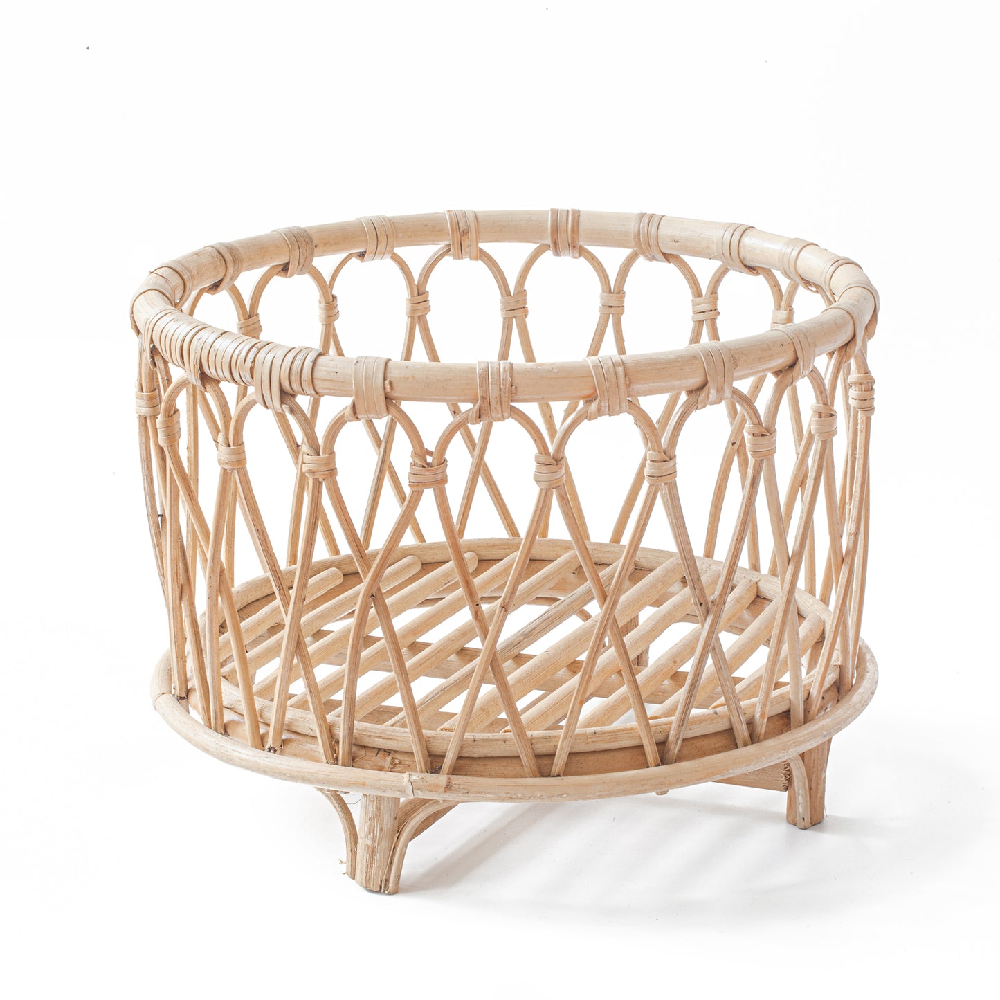 Handmade Rattan Baby Props. Newborn Props. Newborn Photography. Beautiful Design. Stunning Design for Baby, Parents and Photographers