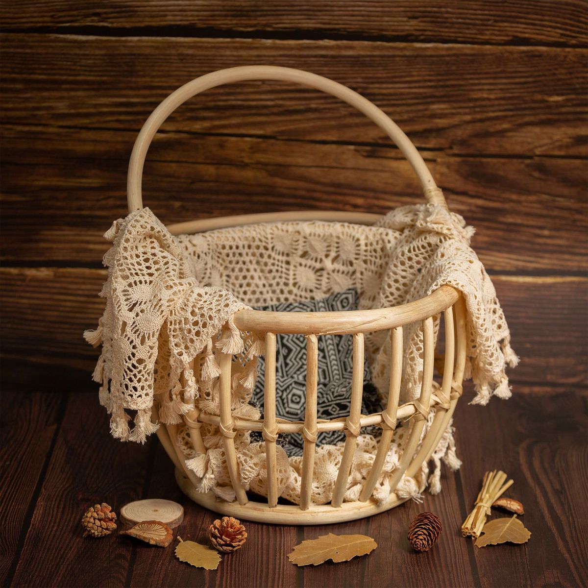 Bekky Rattan Baby Prop. High Quality Prop Handmade by Vietnamese Artisans. Newborn Photography. Organic Sustainably Made. Children Props