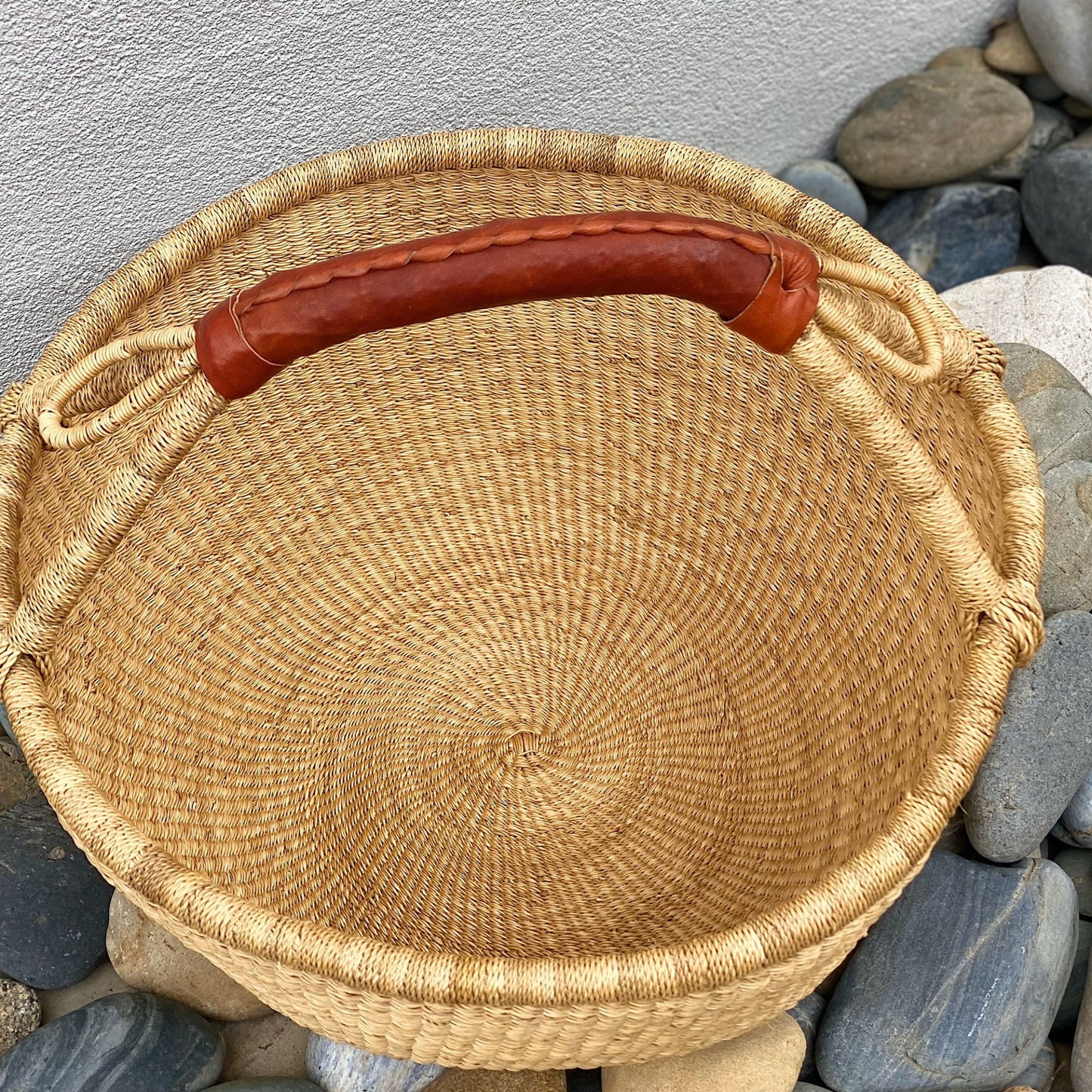 Handmade Bolga Basket. Organic Bolga Basket by Vietnamese Artisans. Sustainable Bolga Picnic Basket. Storage Basket. Organiser. Fairtrade