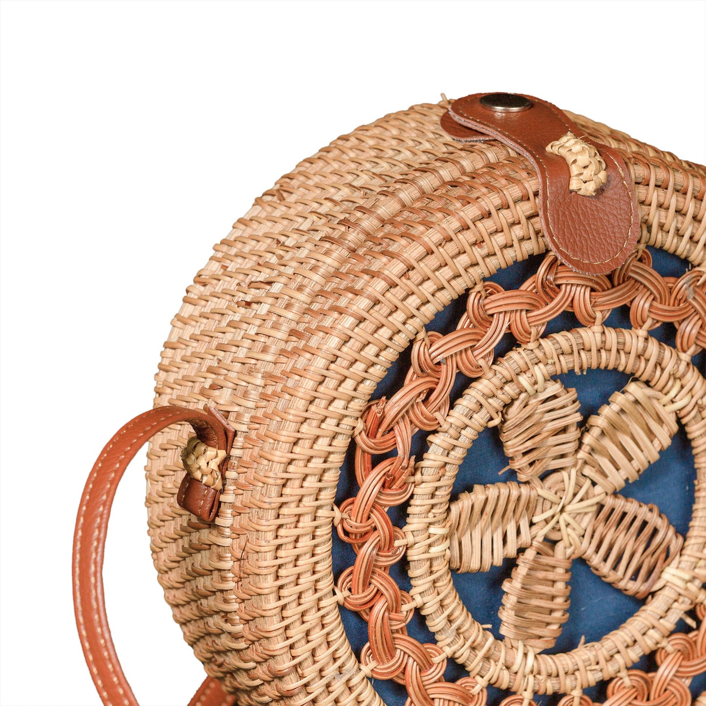 Rattan Bags. Cross Body Boho Straw Bags. Handmade Shoulder Bags from Organic Material. Timeless. Rattan Round Bags by Vietnamese Artisans