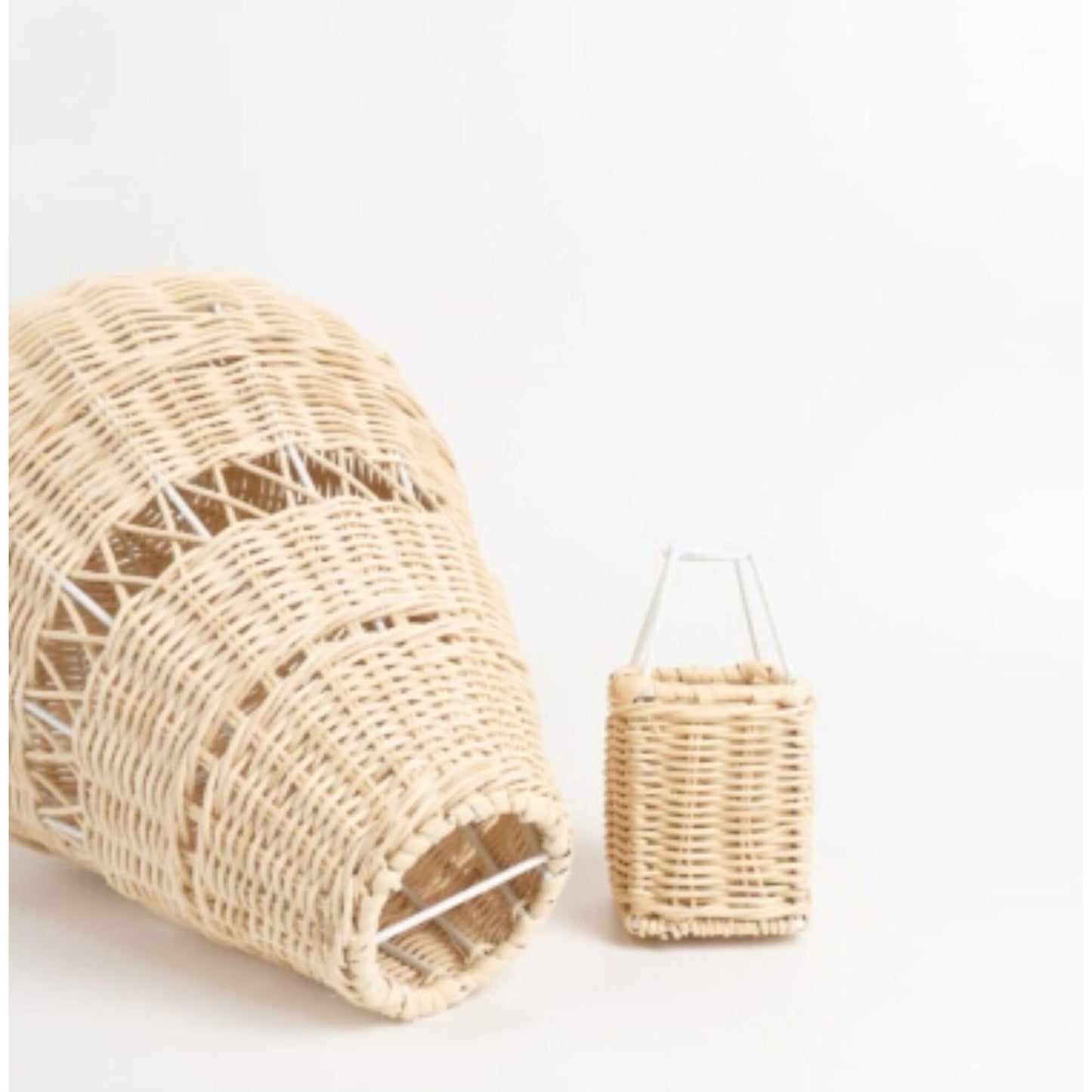 Rattan Hot Air Balloon. Handcrafted Rattan Toy. Handmade Wicker Hot Air Balloon, Artisans. Sustainable. Nursery Decor. Organic